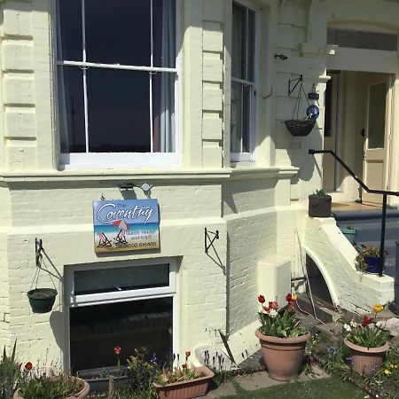 The Coventry Guest House Лоустофт Екстериор снимка