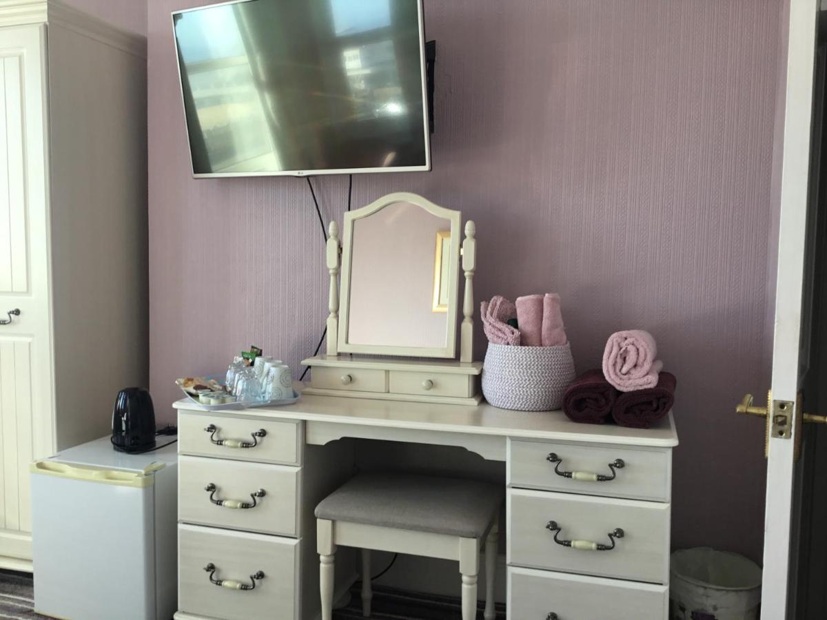 The Coventry Guest House Лоустофт Екстериор снимка