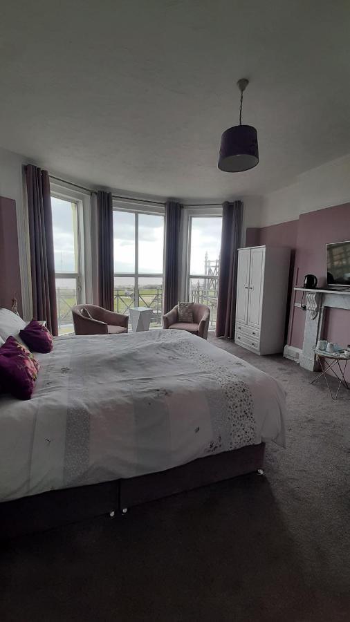 The Coventry Guest House Лоустофт Екстериор снимка