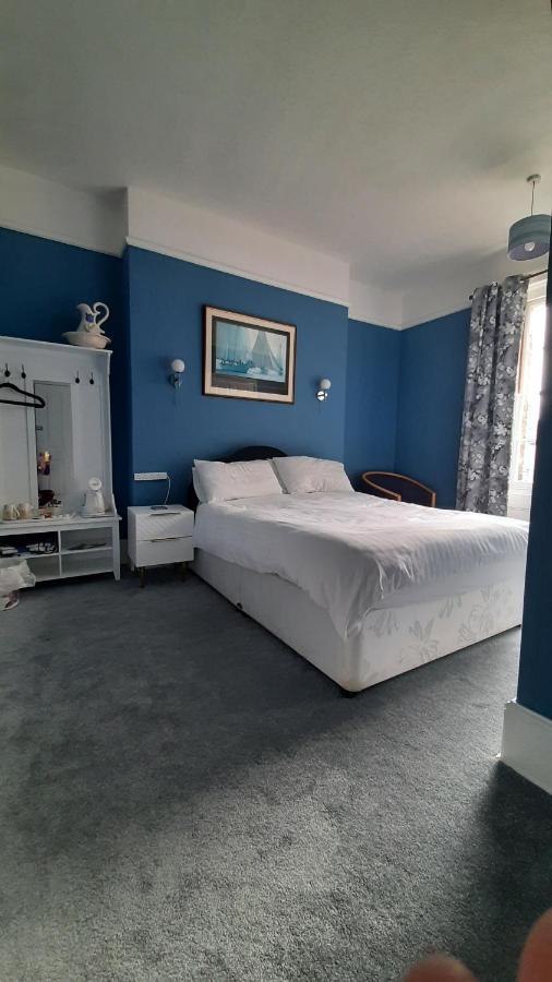 The Coventry Guest House Лоустофт Екстериор снимка